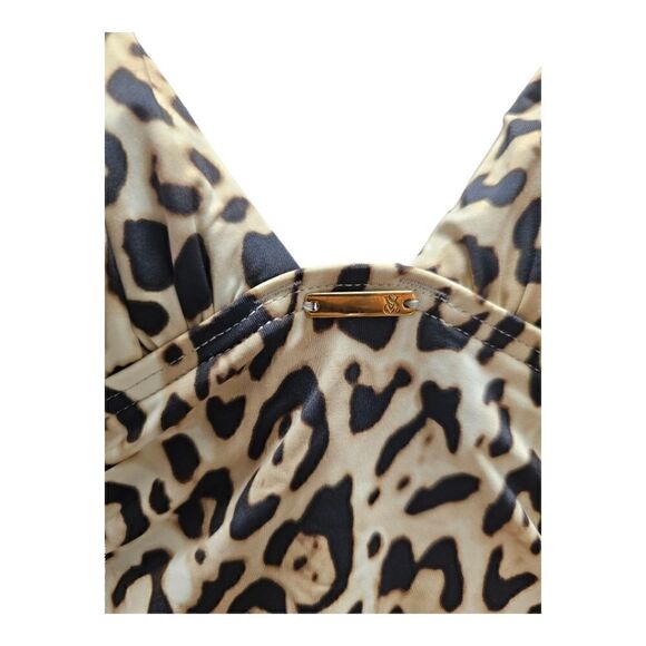 VICTORIA'S SECRET Leopard Print One Piece Halter Top Swimsuit - Size XS - Picture 5 of 8